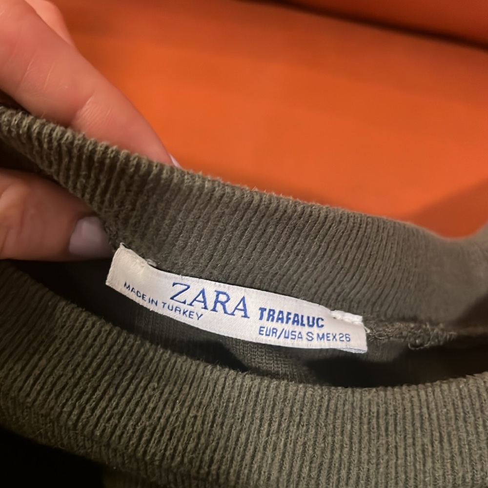 Zara Cropped Sweater Size S - Picture 4 of 5